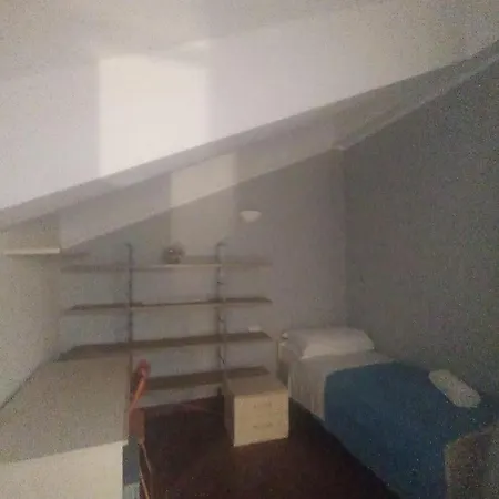 Veronese House Genua
